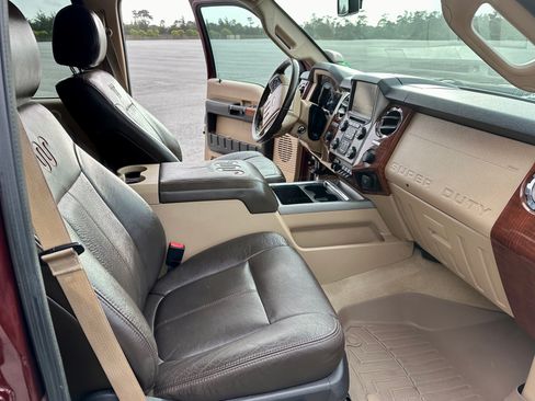 Used 2016 Ford F250 King Ranch w/ FX4 Off-Road Package image 17