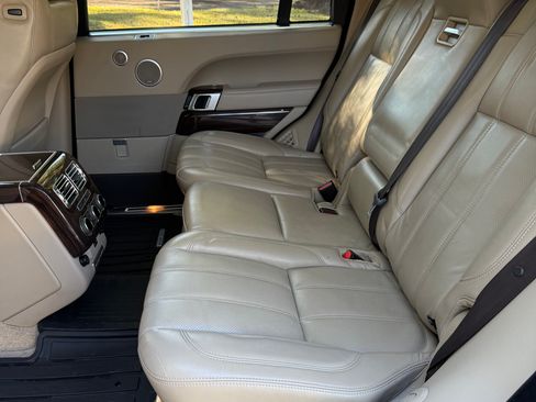 Used 2014 Land Rover Range Rover Long Wheelbase Supercharged image 18