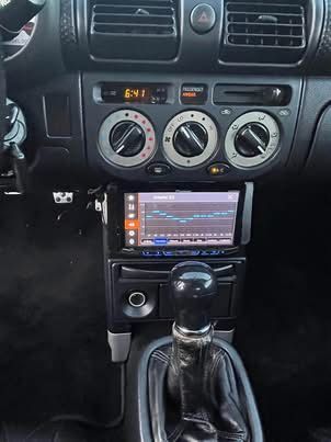 Used 2002 Toyota MR2 RWD image 11