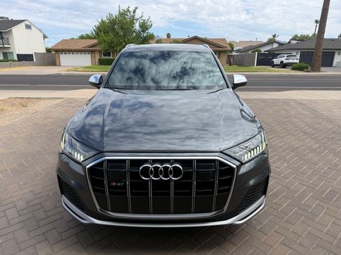 Used 2021 Audi SQ7 Prestige w/ Prestige Package AWD/4WD image 2