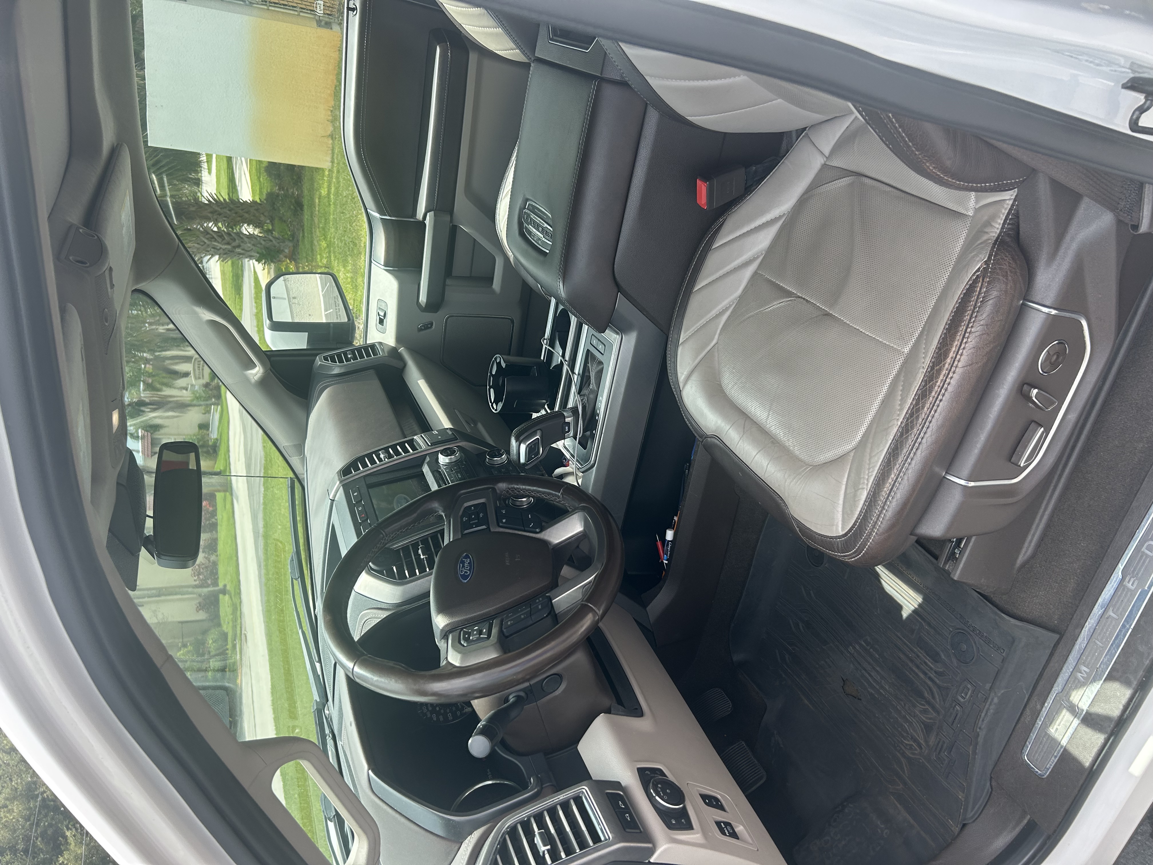 Used 2019 Ford F150 Limited AWD/4WD image 8