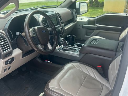 Used 2019 Ford F150 Limited AWD/4WD image 8