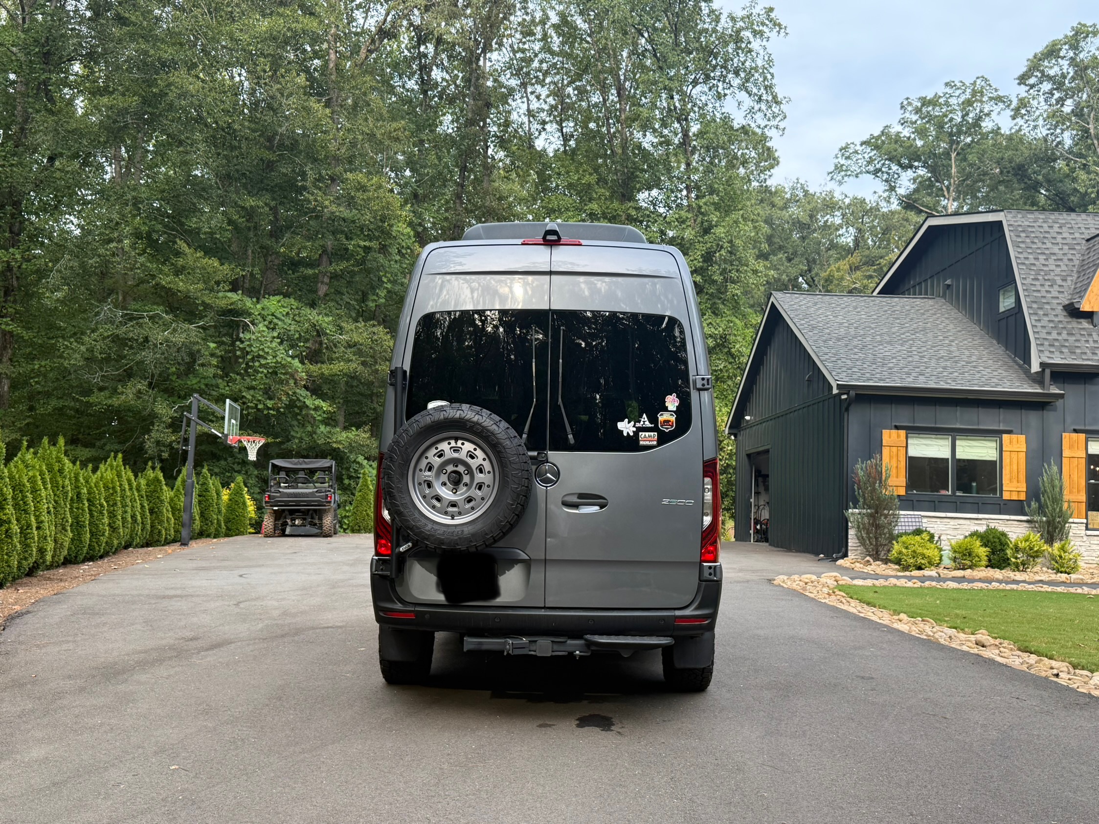 Used 2023 Mercedes-Benz Sprinter 2500 image 8