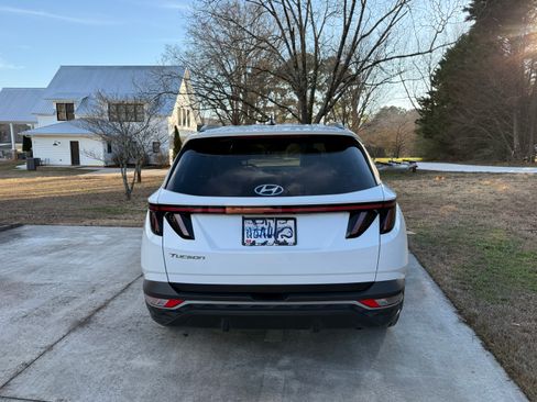 Used 2022 Hyundai Tucson SEL w/ Convenience + Premium Package image 5