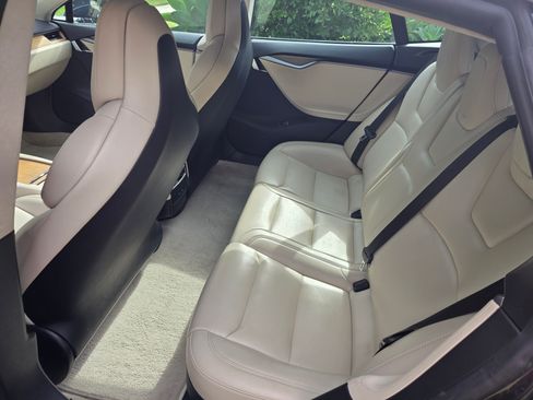 Used 2018 Tesla Model S 75D image 8