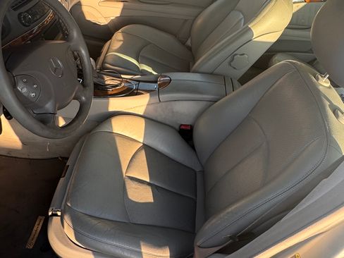 Used 2003 Mercedes-Benz E 320 Sedan image 9