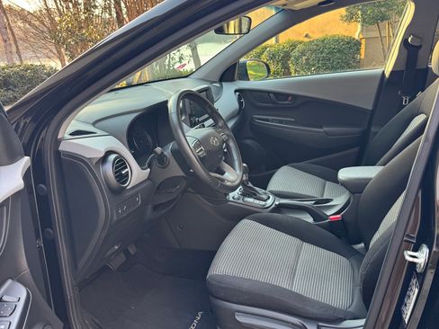 Used 2018 Hyundai Kona SEL image 15