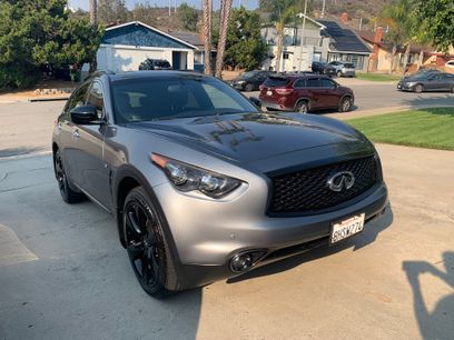 Used 2017 INFINITI QX70 3.7 w/ Sport Package