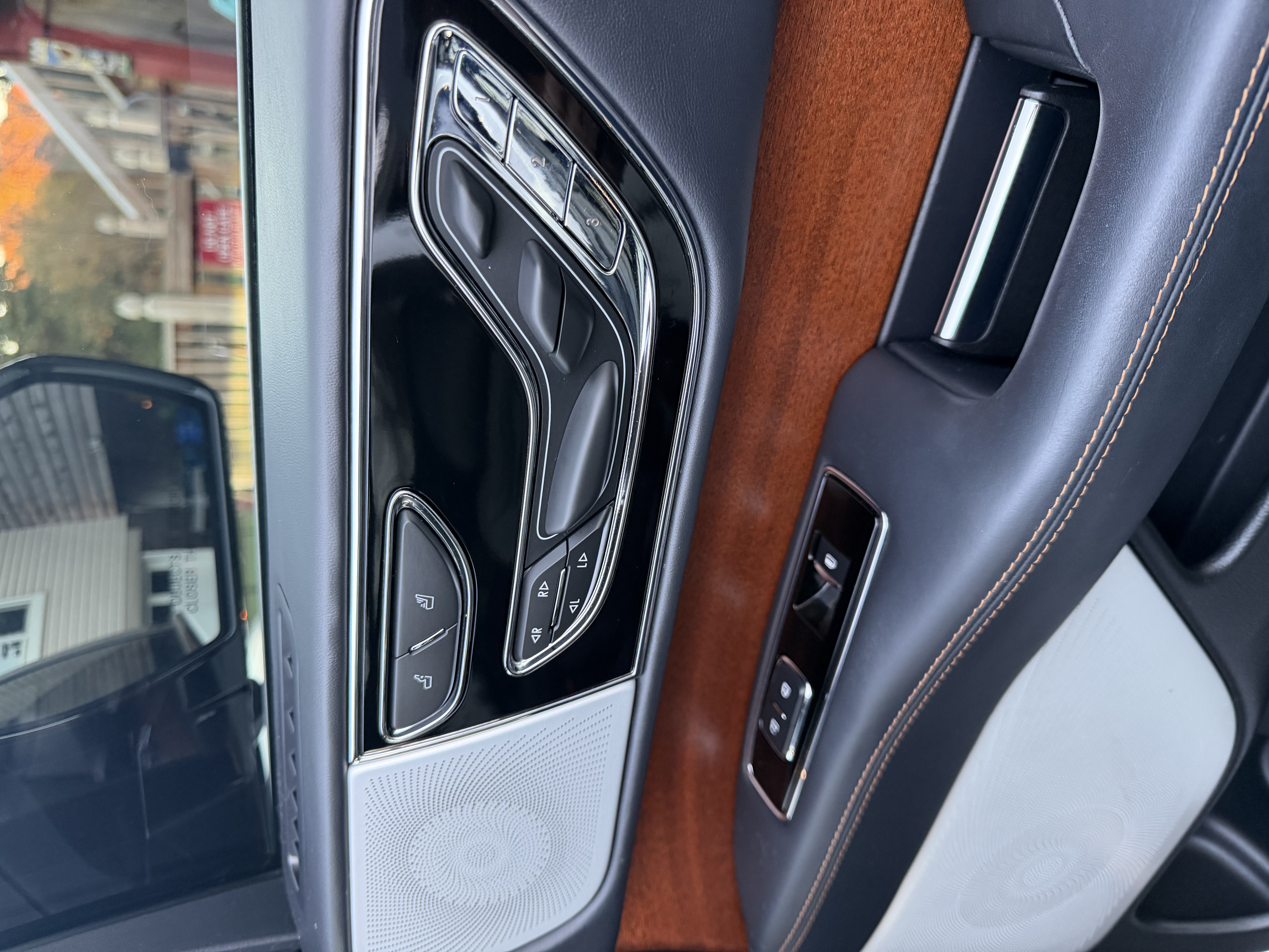Used 2023 Lincoln Navigator Black Label AWD/4WD image 20