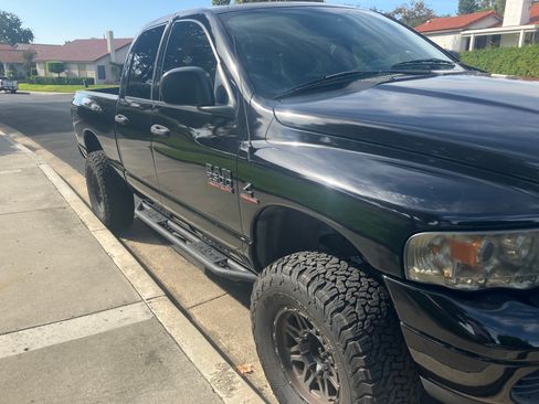 Used 2005 Dodge Ram 2500 Truck SLT w/ Trailer Tow Group image 5