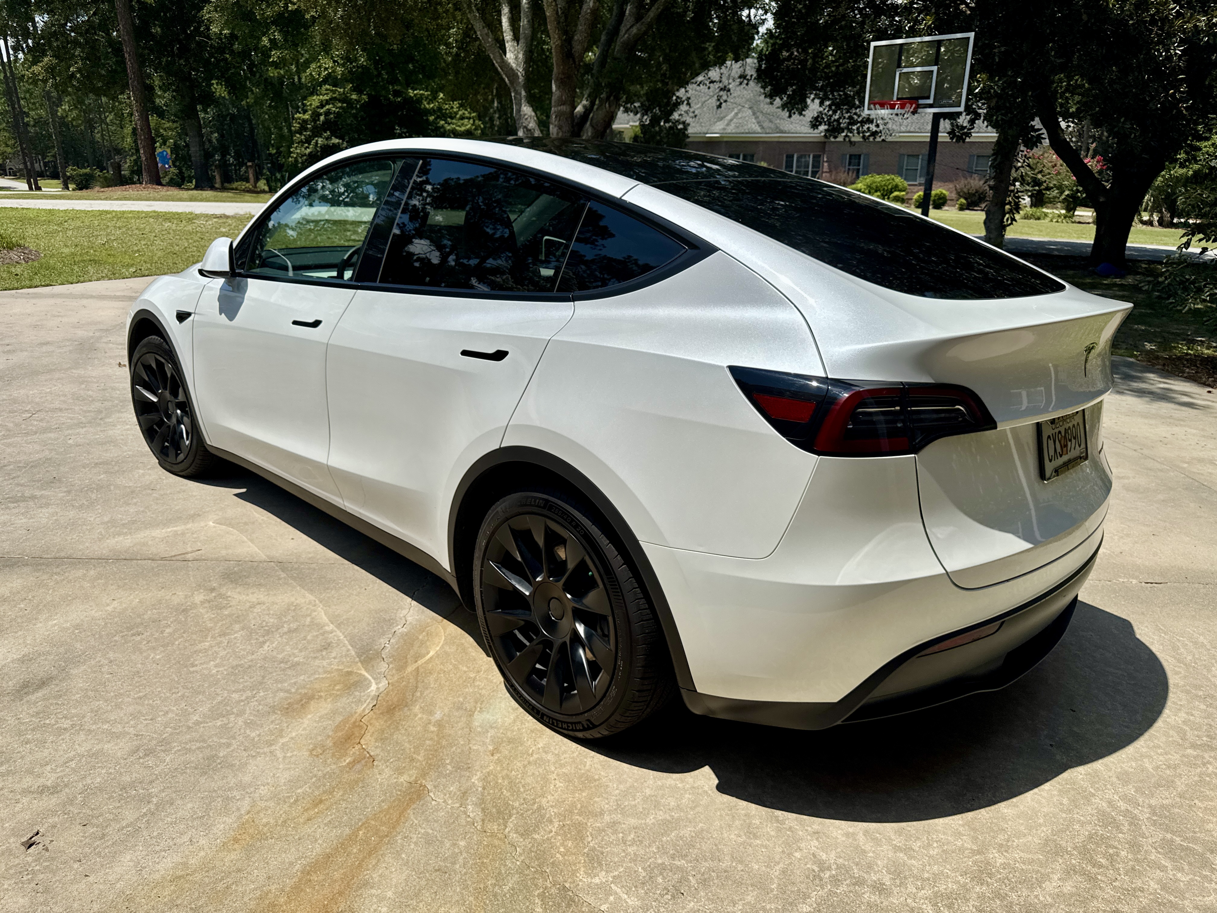 Used 2023 Tesla Model Y Long Range AWD/4WD image 11