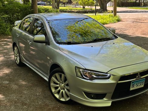 Used 2009 Mitsubishi Lancer GTS FWD image 9