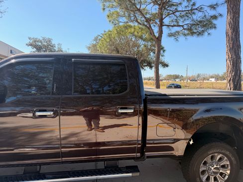 Used 2019 Ford F250 XLT w/ XLT Premium Package image 22