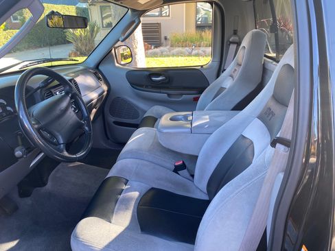 Used 2004 Ford F150 Lightning image 20