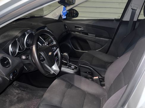 Used 2013 Chevrolet Cruze LT FWD image 13