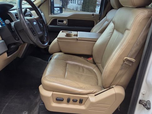 Used 2013 Ford F150 Lariat w/ Lariat Chrome Pkg image 11