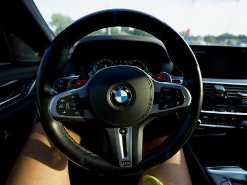 Used 2018 BMW M5 AWD/4WD image 25