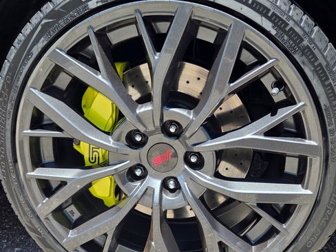 Used 2019 Subaru WRX STI image 6