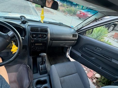 Used 2003 Nissan Frontier XE RWD image 18