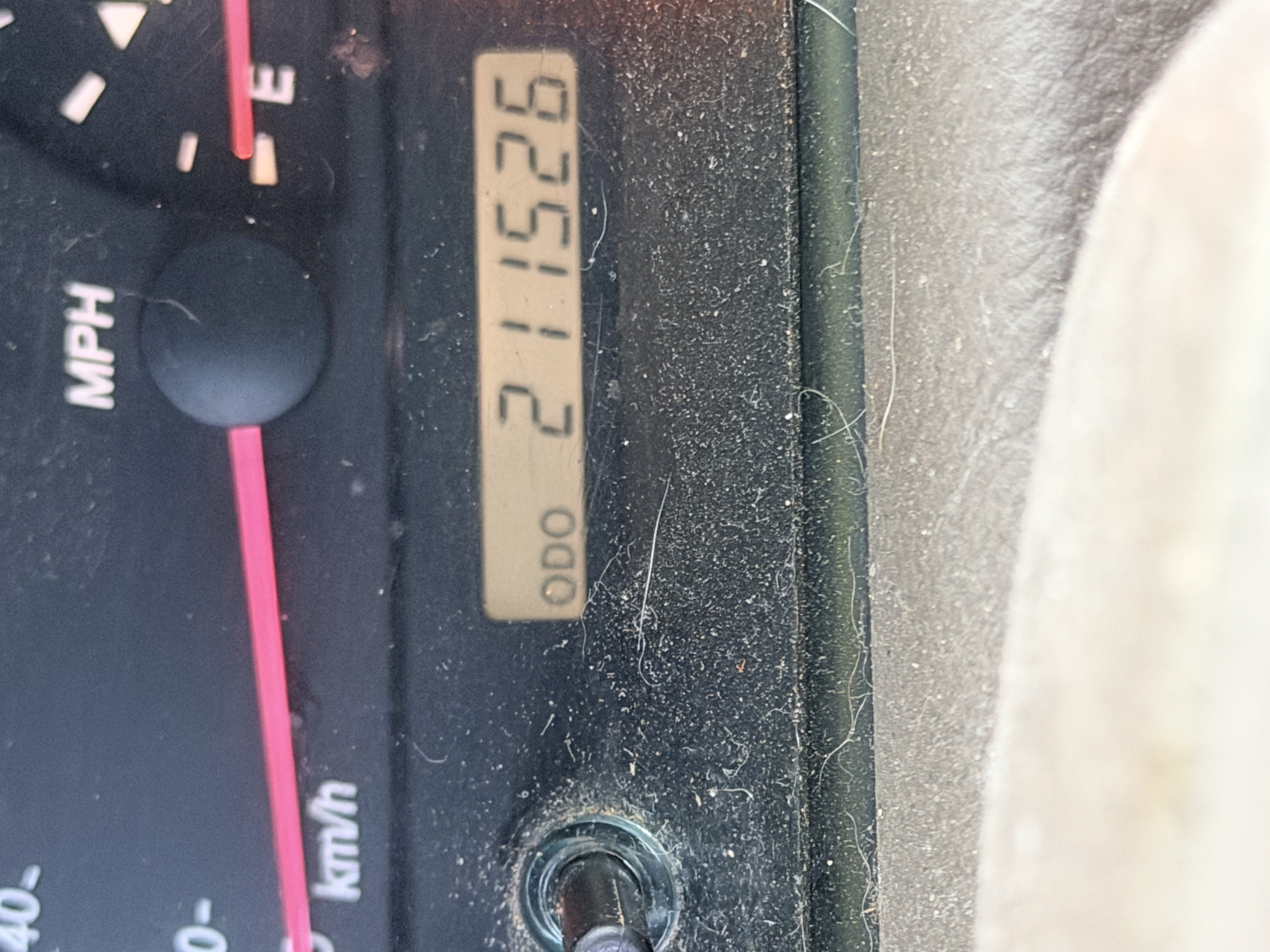 Used 2002 Toyota Camry LE FWD image 13