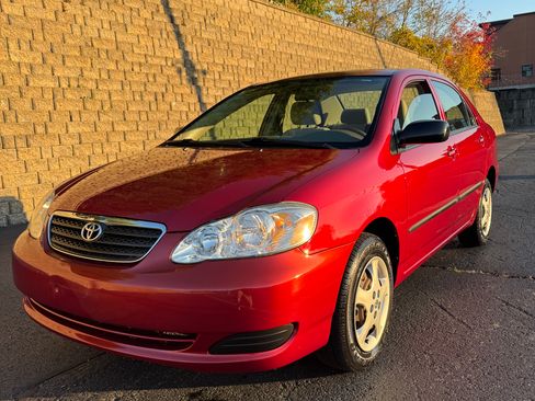 Used 2007 Toyota Corolla CE image 1