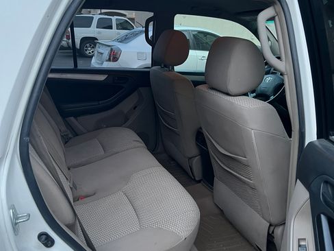 Used 2006 Toyota 4Runner Sport image 12