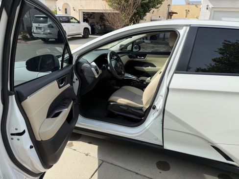 Used 2019 Honda Clarity Sedan 4D image 12