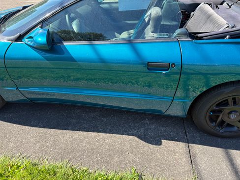 Used 1996 Pontiac Firebird Convertible RWD image 10