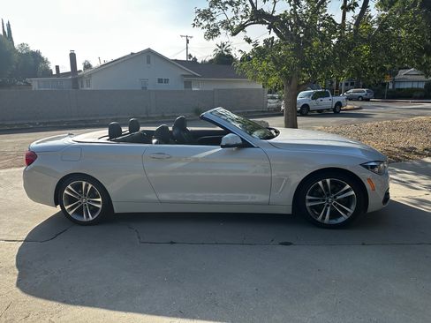 Used 2018 BMW 430i Convertible RWD image 15