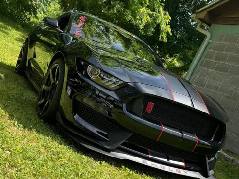 Used 2017 Ford Mustang Shelby GT350R w/ GT350R Equipment Group 920A image 27