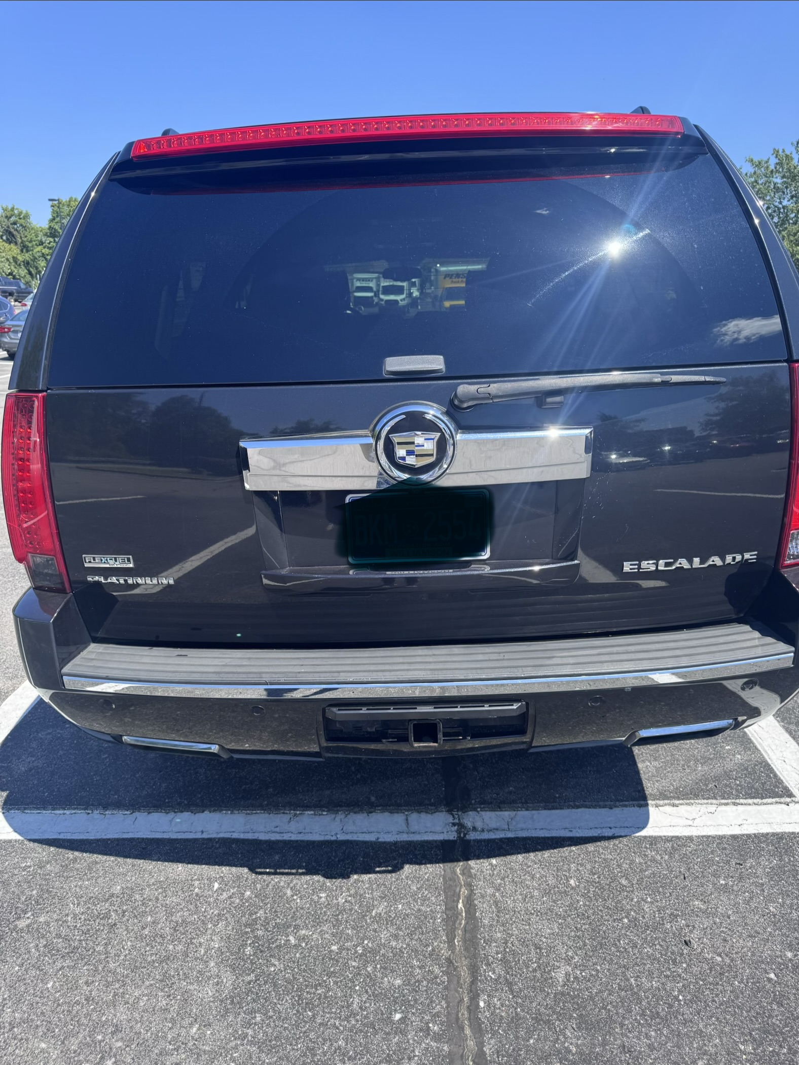 Used 2012 Cadillac Escalade ESV Platinum AWD/4WD image 5