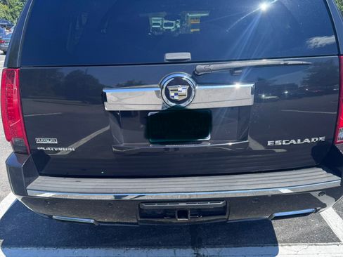 Used 2012 Cadillac Escalade ESV Platinum AWD/4WD image 5