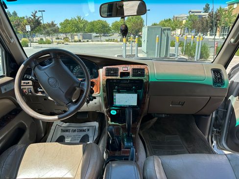 Used 1999 Toyota 4Runner Limited image 13