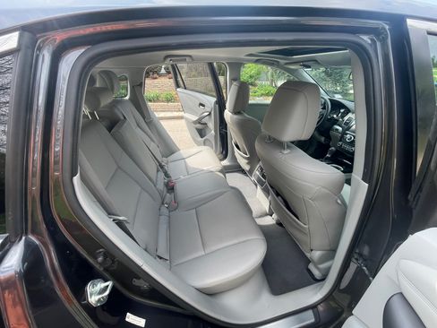 Used 2016 Acura RDX AWD w/ Technology Package image 9