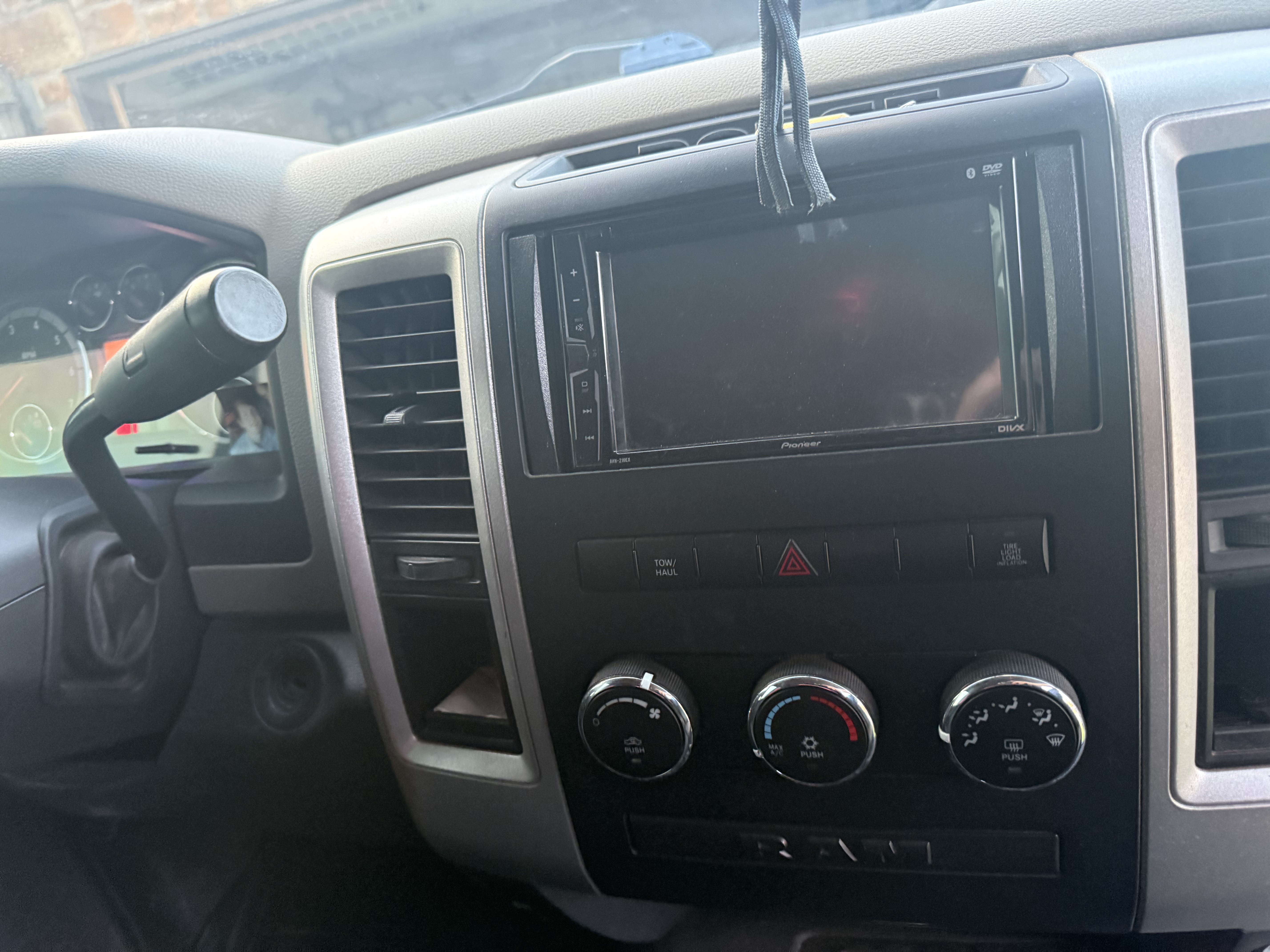 Used 2011 RAM 2500 ST w/ ST Popular Equipment Group AWD/4WD image 14