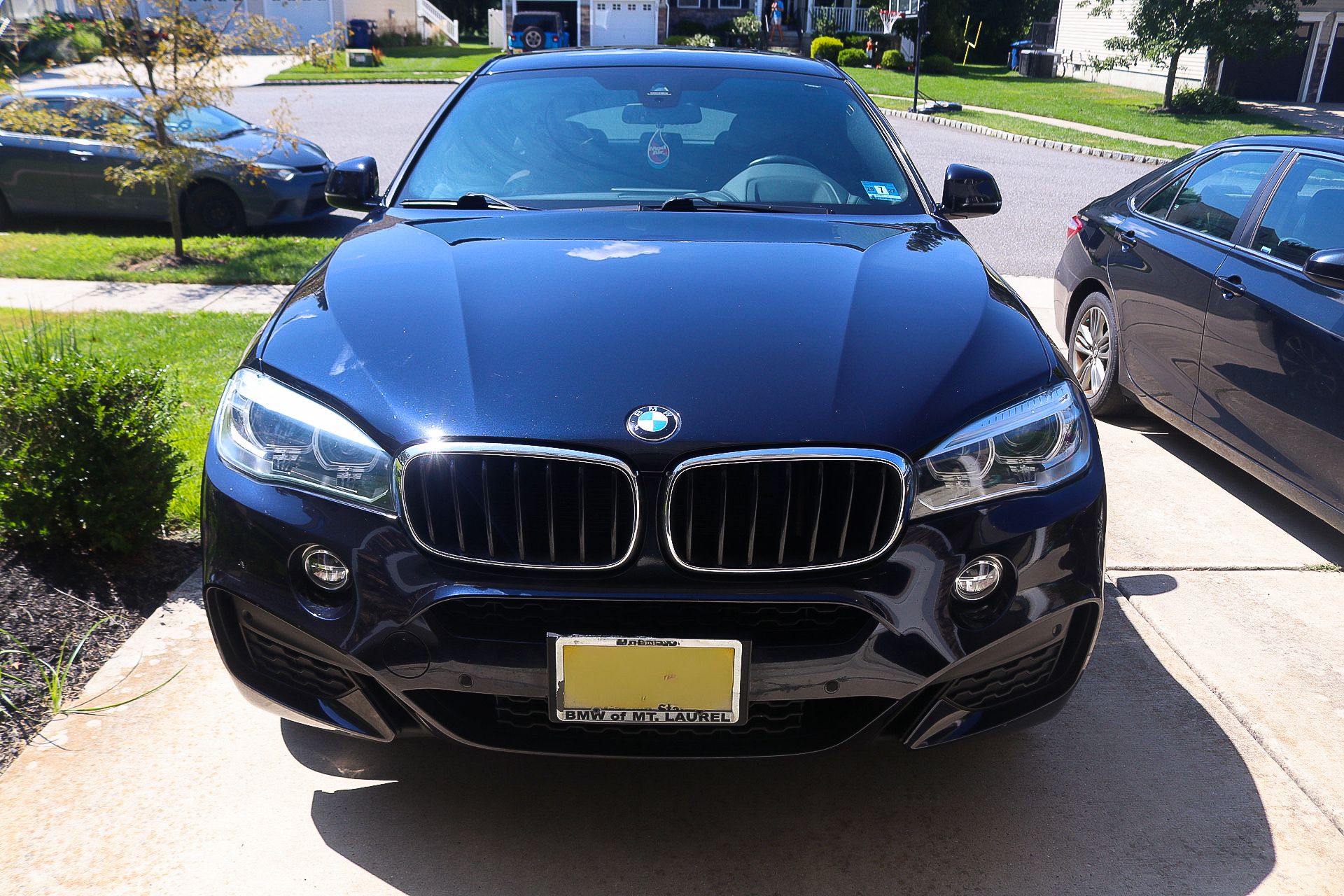 Used 2018 BMW X6 xDrive35i w/ M Sport Package AWD/4WD image 2