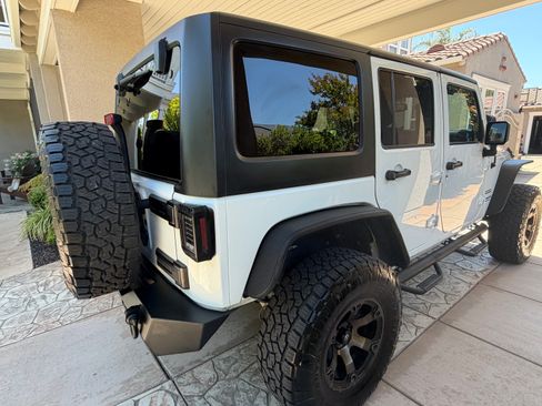 Used 2016 Jeep Wrangler Unlimited Sport w/ Quick Order Package 24S AWD/4WD image 9