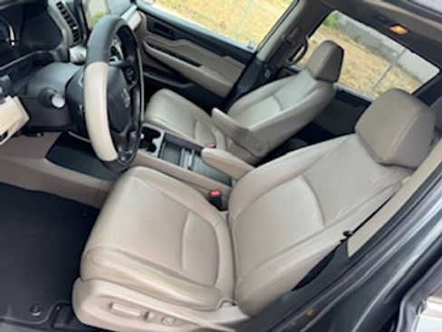 Used 2019 Honda Odyssey EX-L image 21