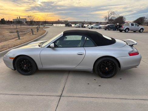 Used 2001 Porsche 911 Carrera image 24