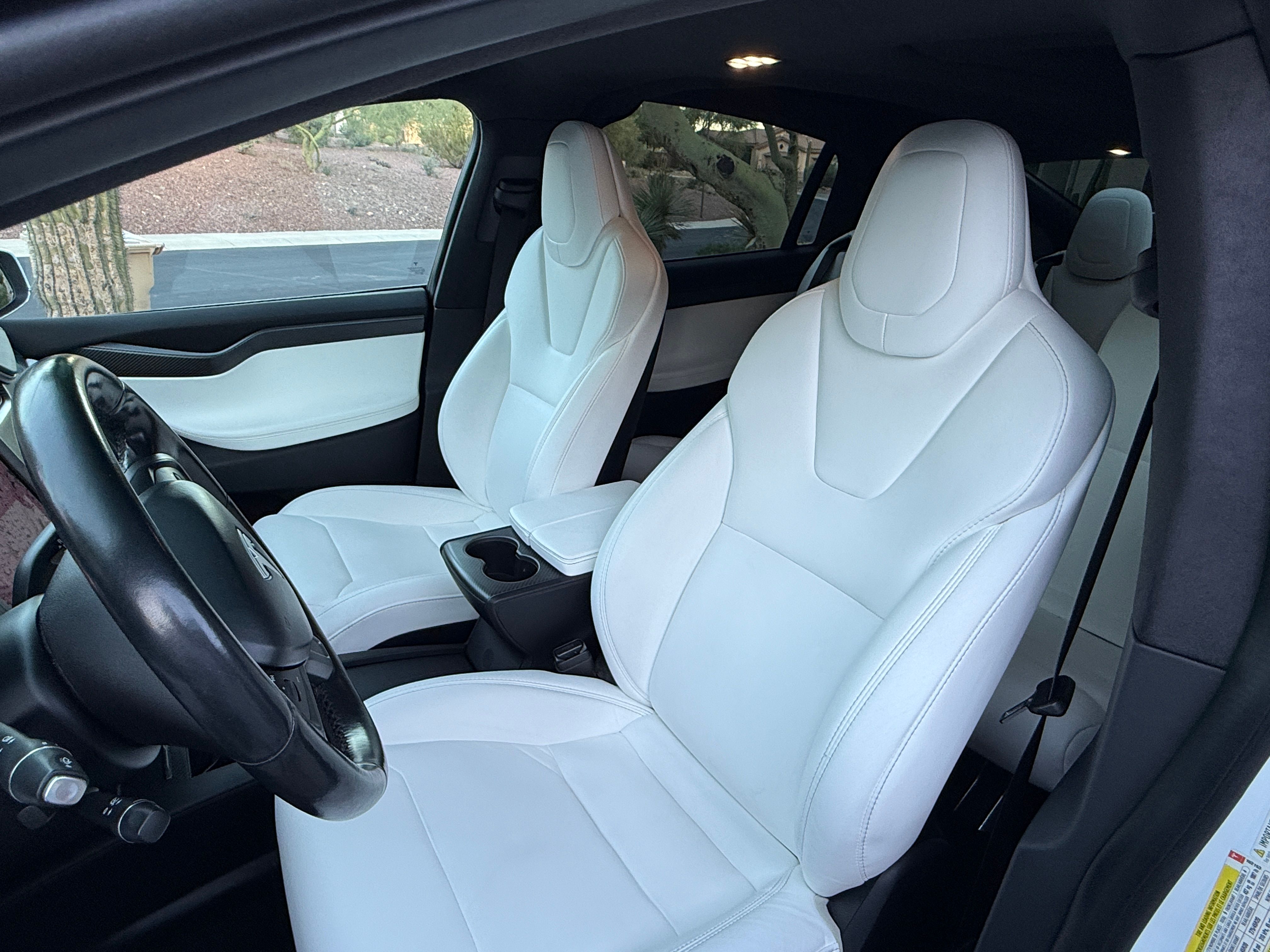 Used 2018 Tesla Model X 100D AWD/4WD image 16