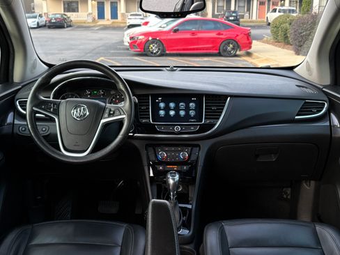 Used 2020 Buick Encore Essence image 21