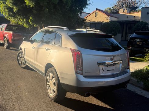 Used 2012 Cadillac SRX Luxury image 9