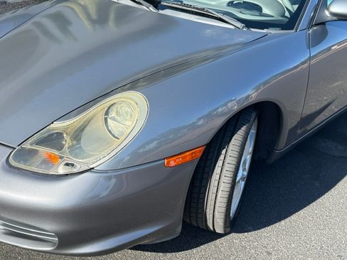 Used 2004 Porsche Boxster RWD image 12