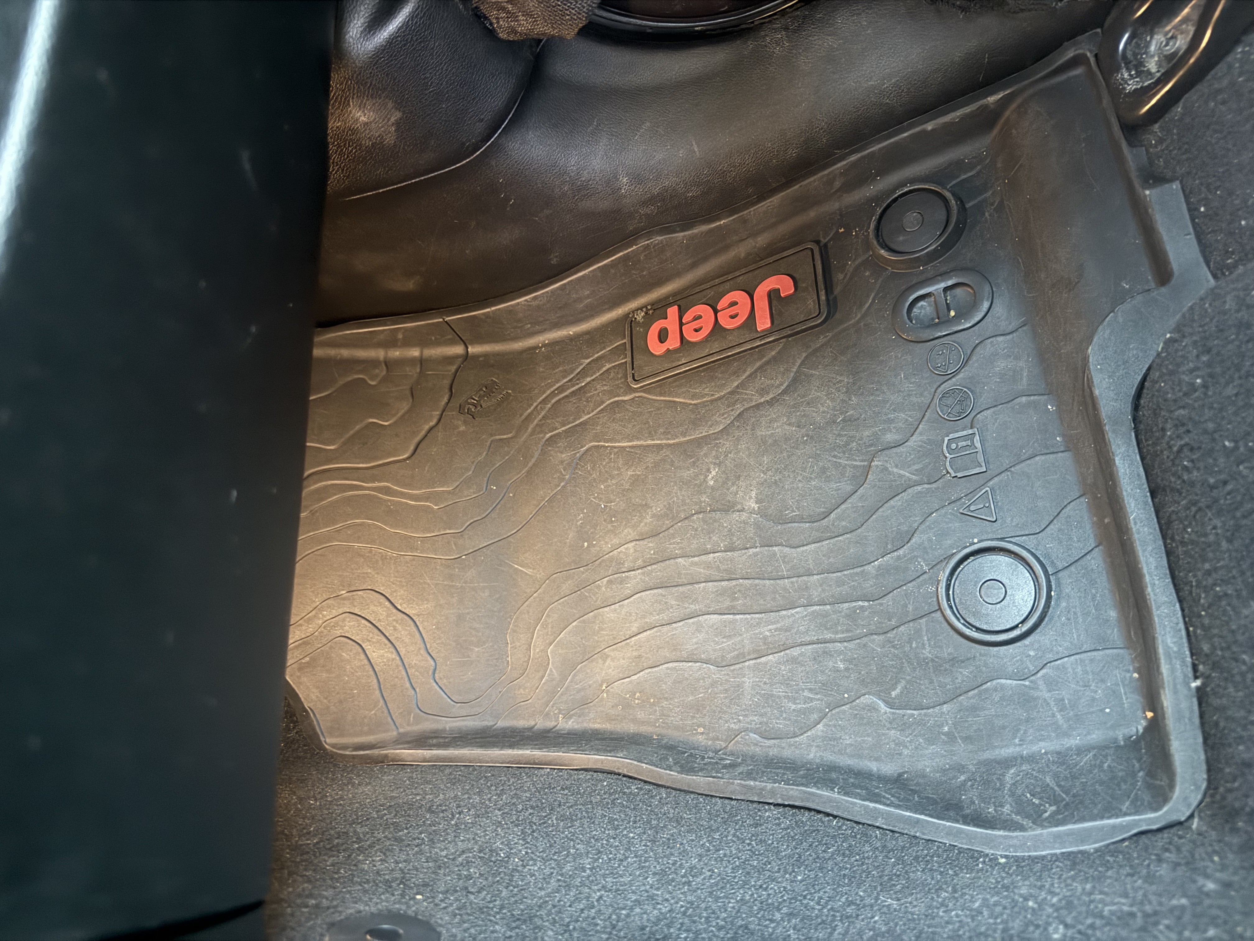 Used 2018 Jeep Wrangler Unlimited Sport AWD/4WD image 12