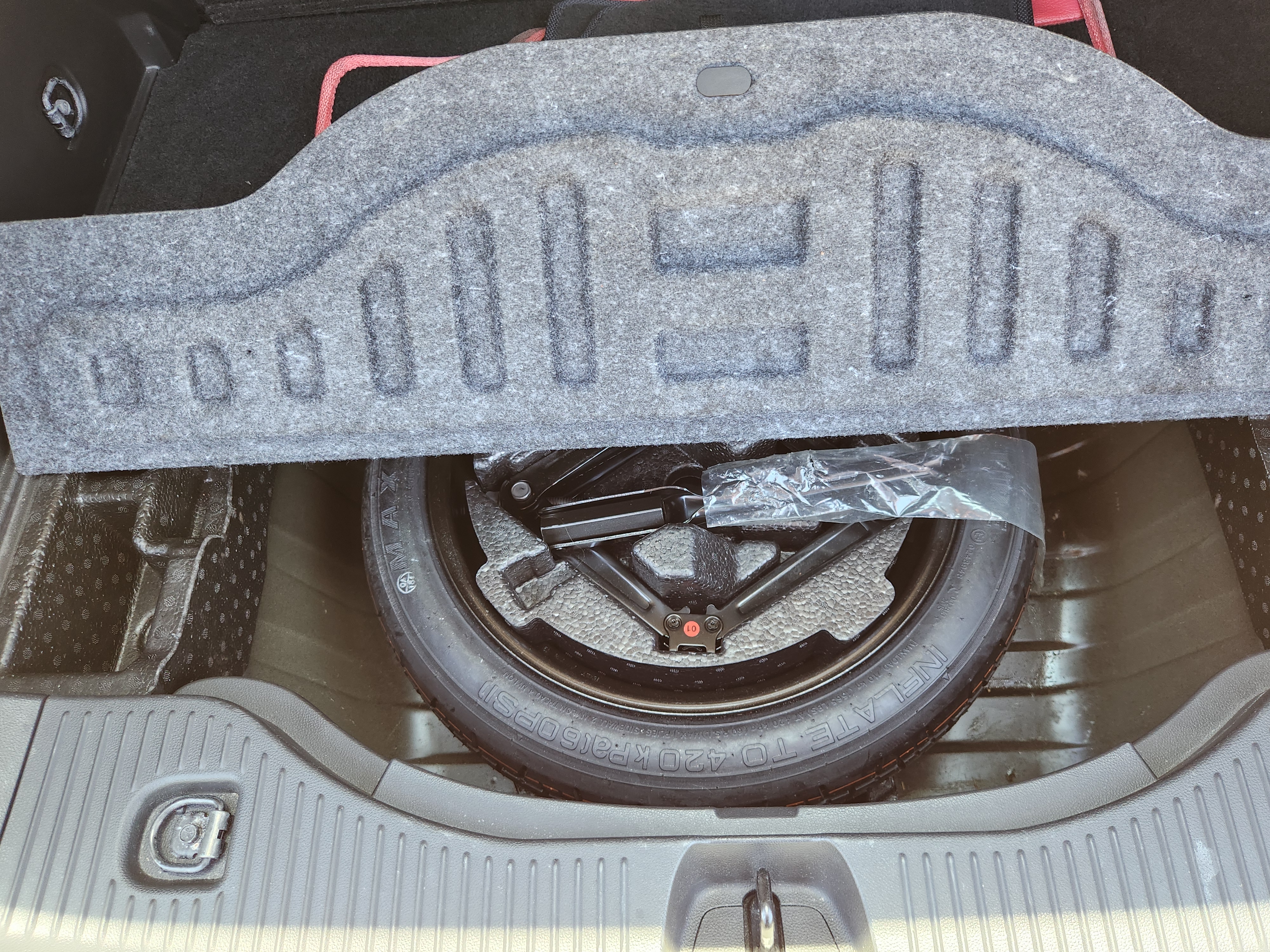 Used 2020 Chevrolet Trax LS FWD image 11
