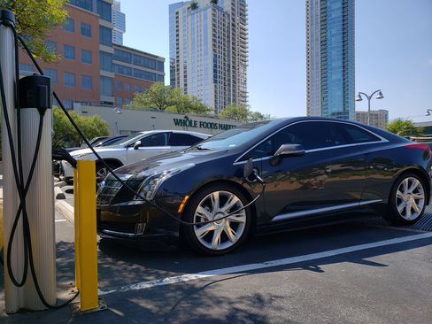 Used 2014 Cadillac ELR image 4