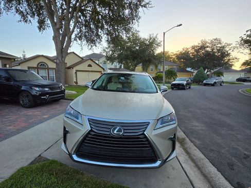 Used 2017 Lexus RX 350 FWD image 5