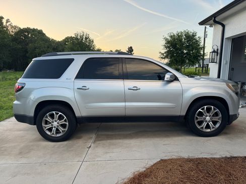 Used 2014 GMC Acadia SLT image 5