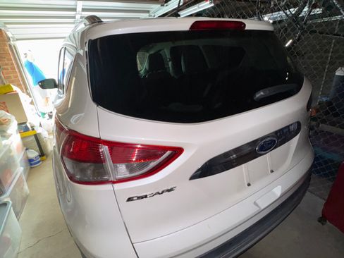 Used 2014 Ford Escape Titanium image 20