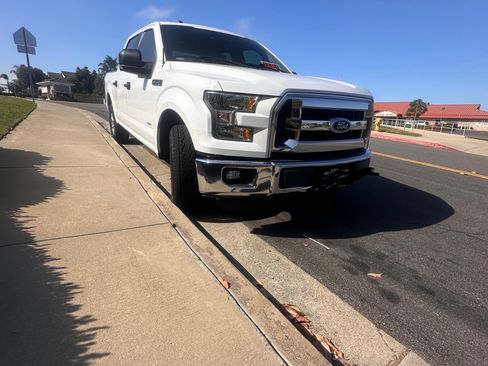 Used 2016 Ford F150 XLT w/ Equipment Group 301A Mid RWD image 1